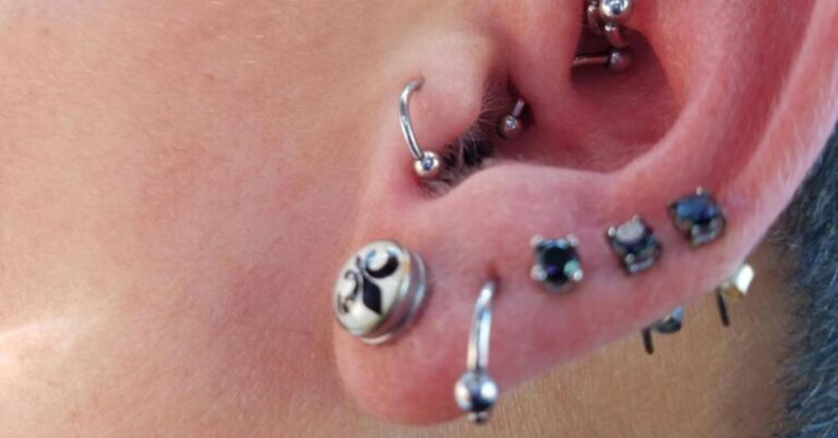 A Complete Guide to Helix Piercing: What You Need to Know
