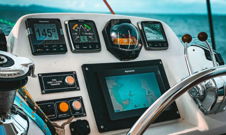 How to Use GPS Tracking to Monitor and Protect Your Boat Investment