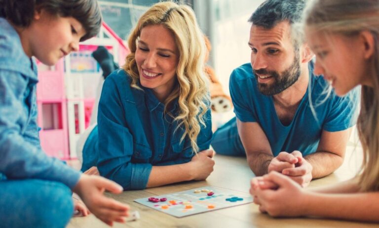 The Benefits of Playing Board Games: Fun, Connection, and Cognitive Growth