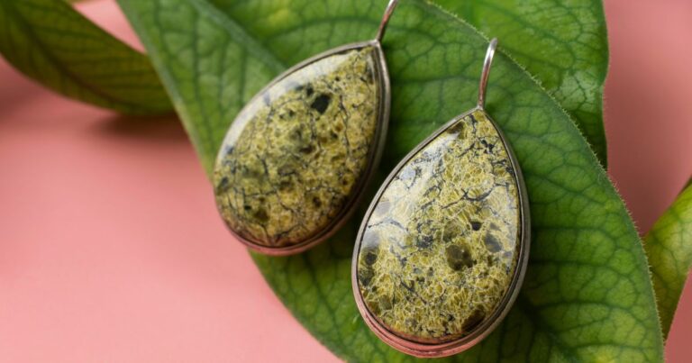 moldavite and