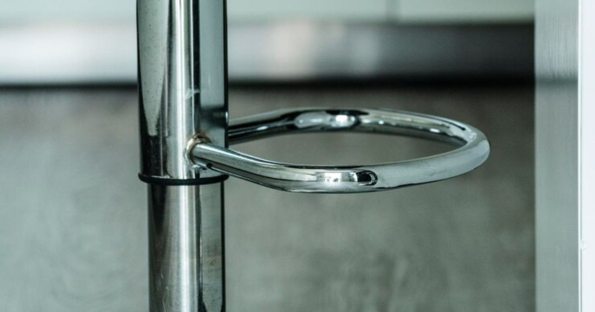 shower standing handle