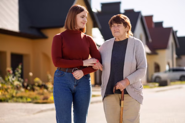 How to Choose Between Assisted Living and Independent Living?